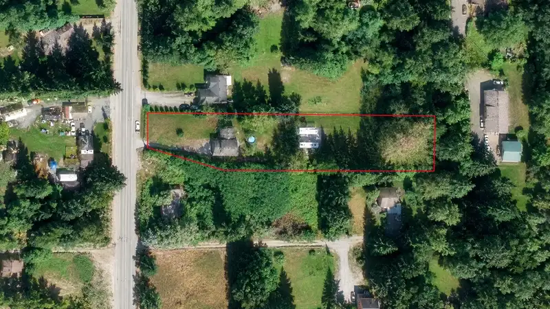 9138 CEDAR STREET - photo 4 of 5