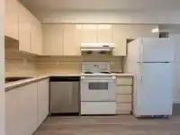 5 7184 STRIDE AVENUE - thumbnail 5