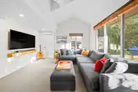 4462 STRATHCONA ROAD - thumbnail 10