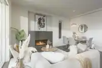 1 620 E 46TH AVENUE - thumbnail 2