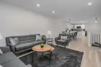 35 3055 TRAFALGAR STREET - thumbnail 6