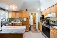 19955 37 AVENUE - thumbnail 11
