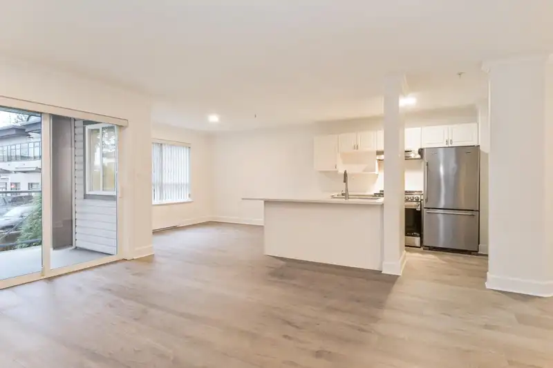 226 22150 48 AVENUE - photo 3 of 20