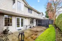 22 12268 189A STREET - thumbnail 34