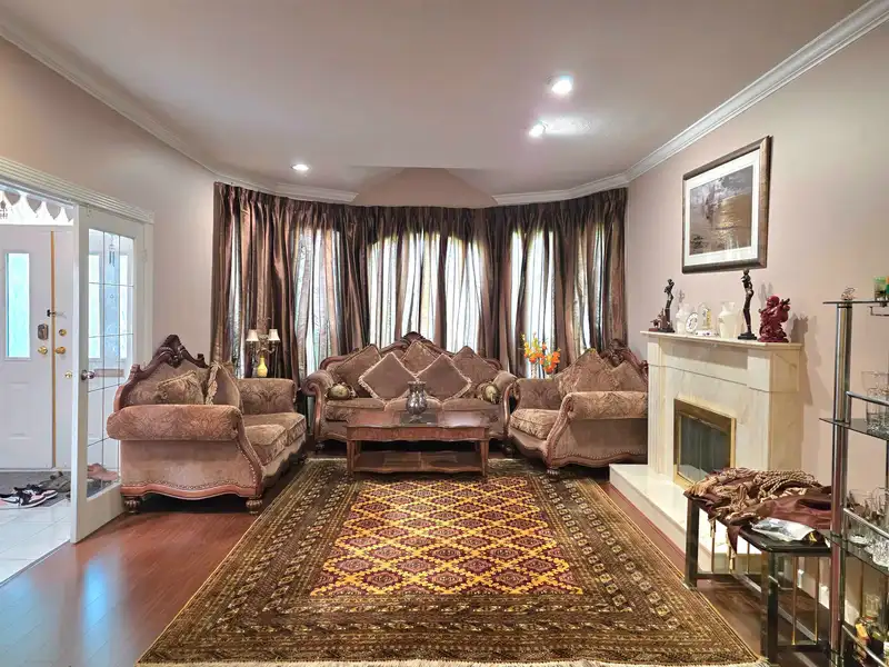 2271 BAYDALA COURT - photo 4 of 37