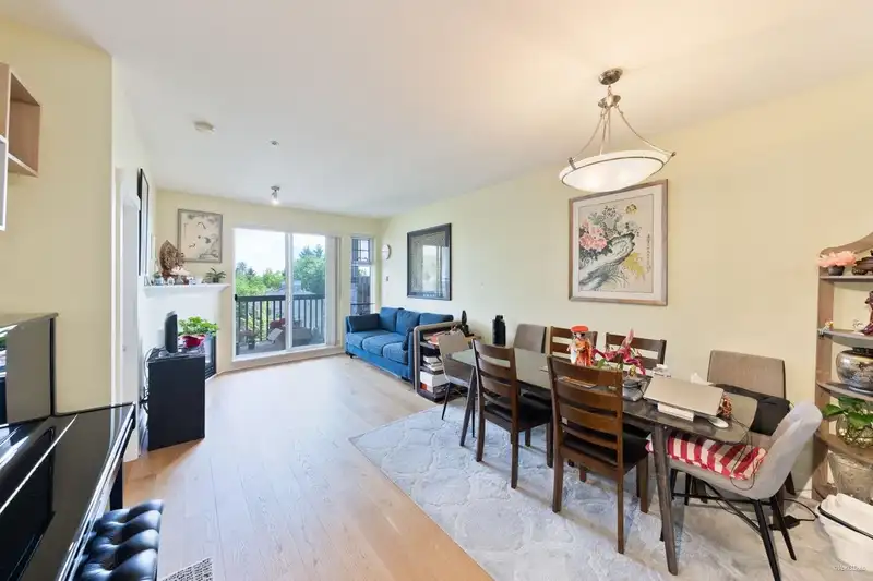 408 995 W 59TH AVENUE - photo 4 of 28
