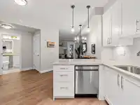 A311 8233 208B STREET STREET - thumbnail 12