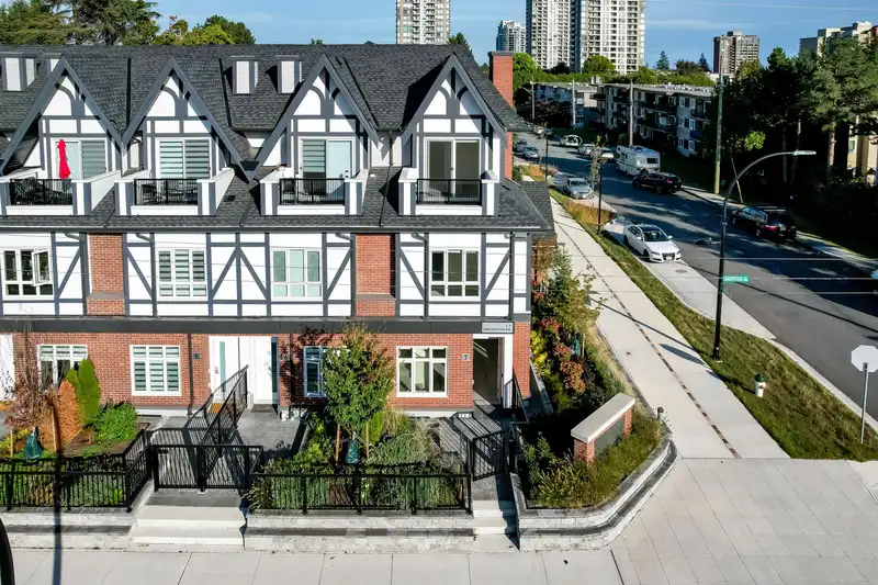 7 6988 GRIFFITHS AVENUE - photo 1 of 38