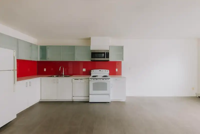609 66 W CORDOVA STREET - photo 3 of 22
