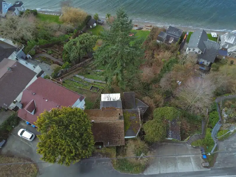 5225B SUNSHINE COAST HIGHWAY - photo 3 of 12