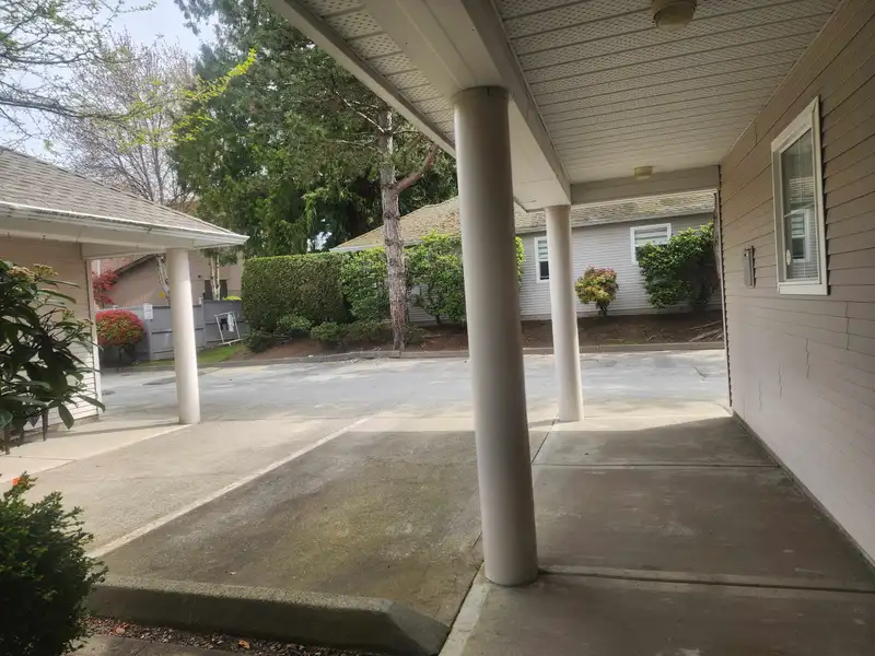 12 7127 124 STREET - photo 2 of 21