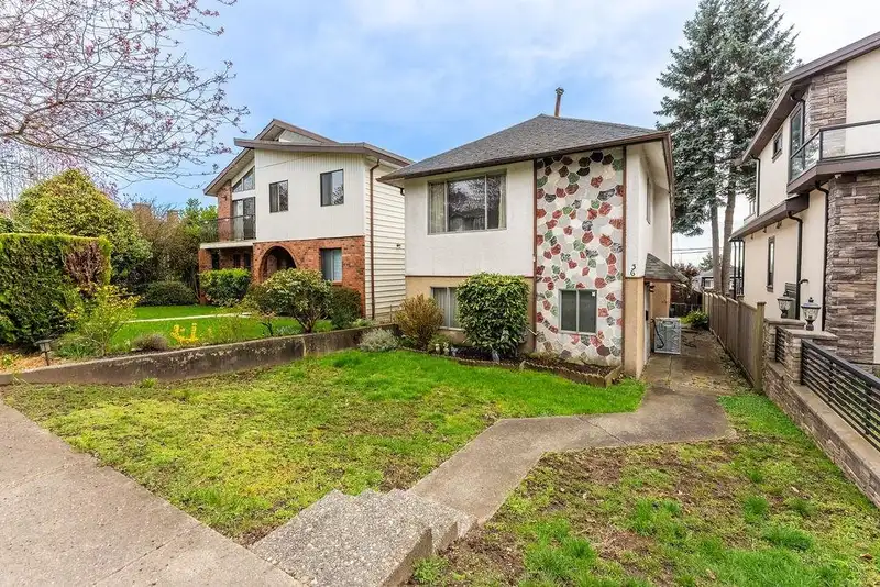 36 E 60TH AVENUE - photo 1 of 21