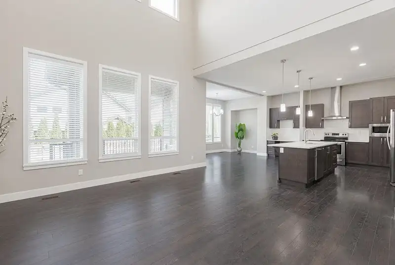 20443 83A AVENUE - photo 2 of 30