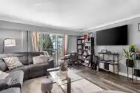29 33293 E BOURQUIN CRESCENT - thumbnail 2