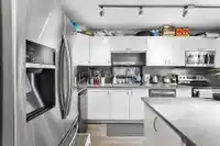 29 33293 E BOURQUIN CRESCENT - thumbnail 7