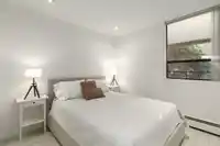 101 1737 DUCHESS AVENUE - thumbnail 12