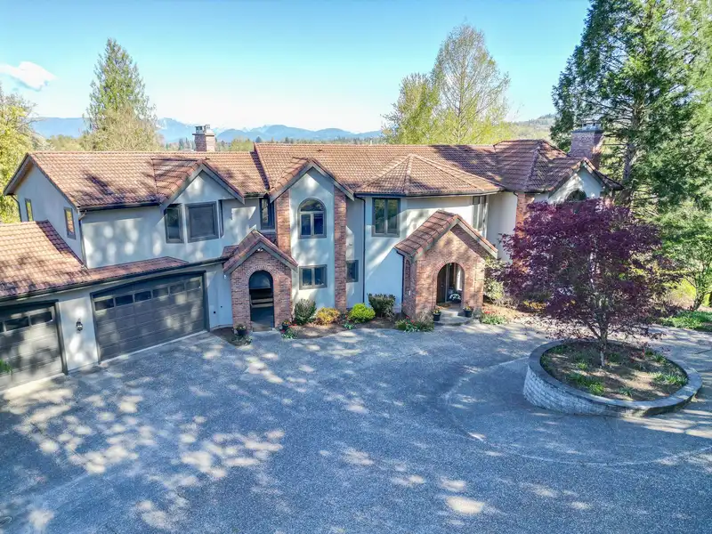 8875 ARMSTRONG ROAD - photo 2 of 40