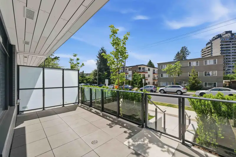 4237 MAYWOOD STREET - photo 2 of 40