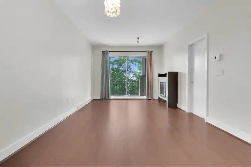 323 6688 120 STREET - photo 1 of 35