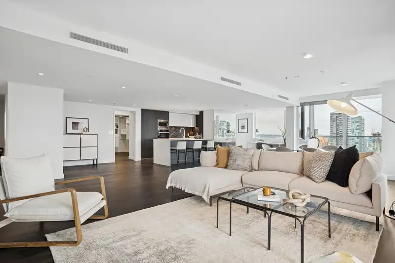 3306 1111 RICHARDS STREET - photo 2 of 32