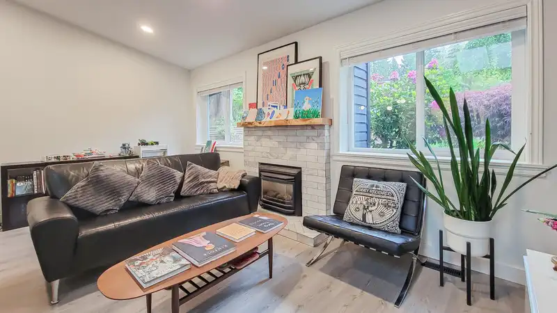 11083 PROSPECT DRIVE - photo 4 of 40