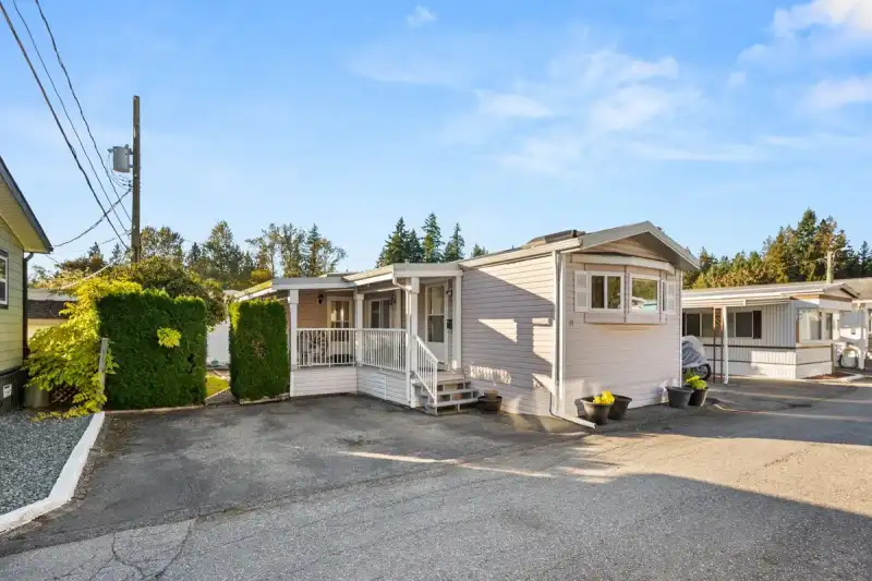 17 3931 198 STREET STREET - photo 1 of 33