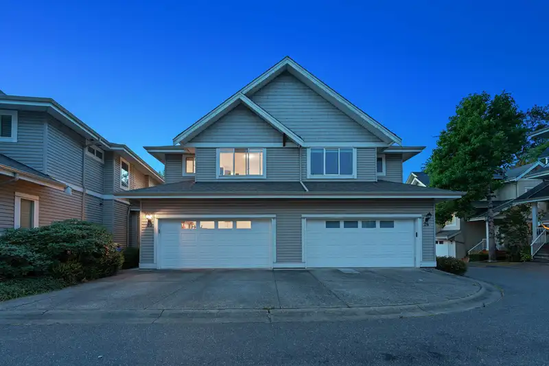 23 8568 209 STREET - photo 1 of 40