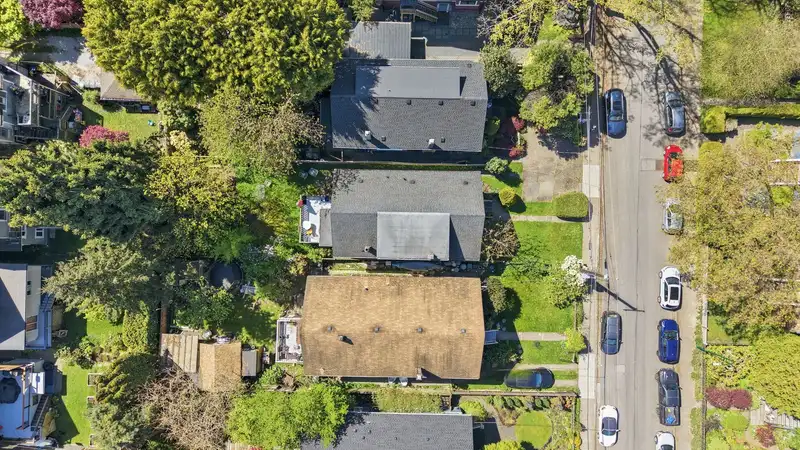 3174 W 5TH AVENUE - photo 3 of 23