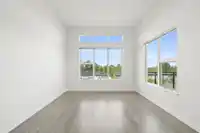 518 9311 ALEXANDRA ROAD - thumbnail 12