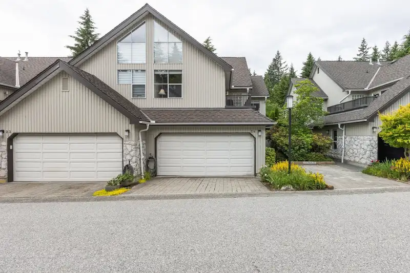 24 1001 NORTHLANDS DRIVE - photo 1 of 31