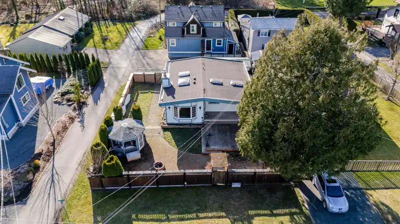 1809 CAROL ROAD - photo 4 of 29