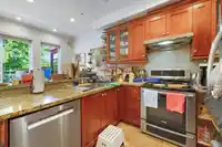 201 75 N RENFREW STREET - thumbnail 10