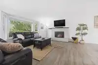 3213 270 STREET - thumbnail 12