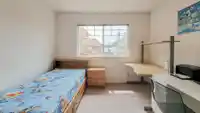 10 8060 ST. ALBANS ROAD - thumbnail 24