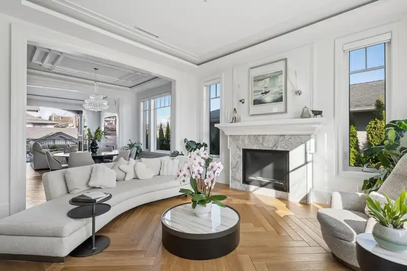 4021 W 28TH AVENUE - photo 4 of 40
