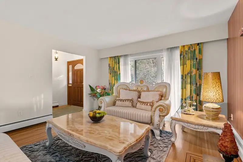 4651 W 16TH AVENUE - photo 4 of 24