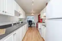 44 5670 208 STREET - thumbnail 10