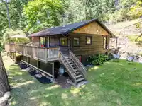 9907 GOWLLAND POINT ROAD - thumbnail 1