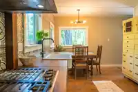 9907 GOWLLAND POINT ROAD - thumbnail 6