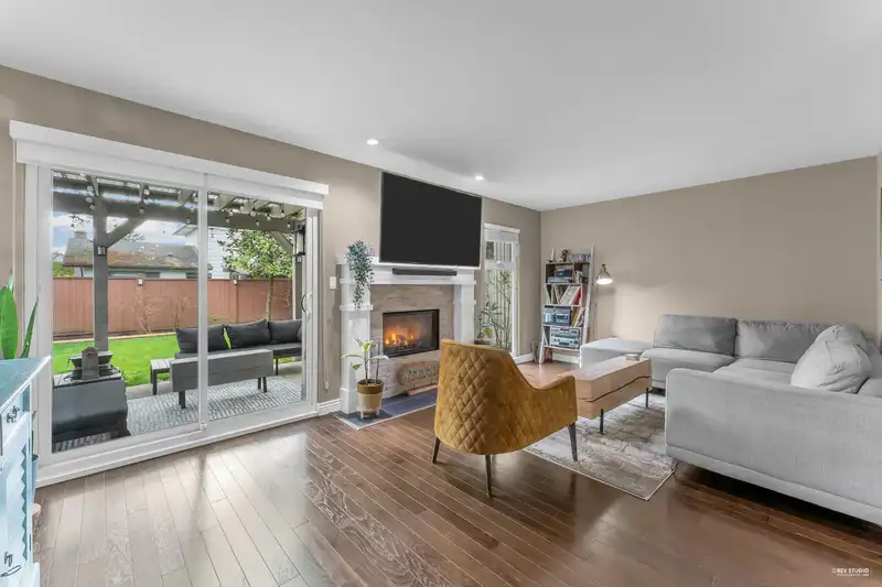 14 5600 LADNER TRUNK ROAD - photo 4 of 34