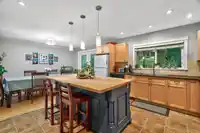 1252 ELLIS DRIVE - thumbnail 4