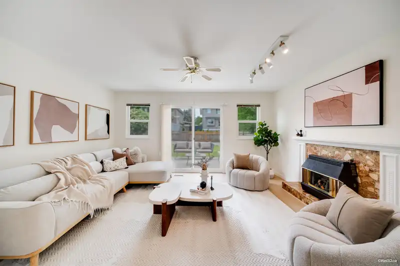 12149 CHERRYWOOD DRIVE - photo 1 of 24