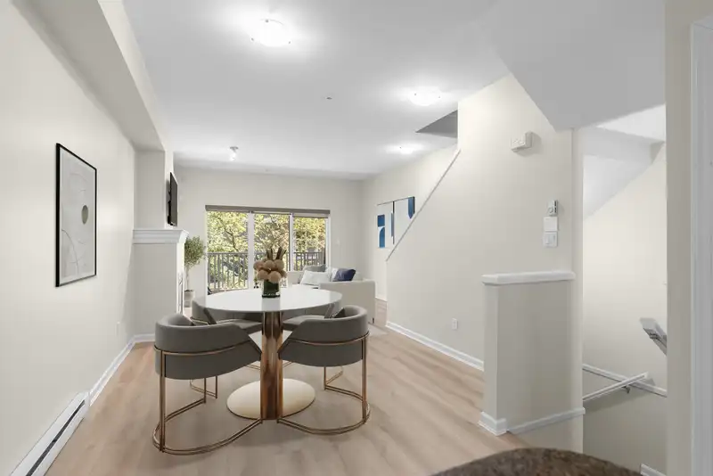 99 935 EWEN AVENUE - photo 2 of 34