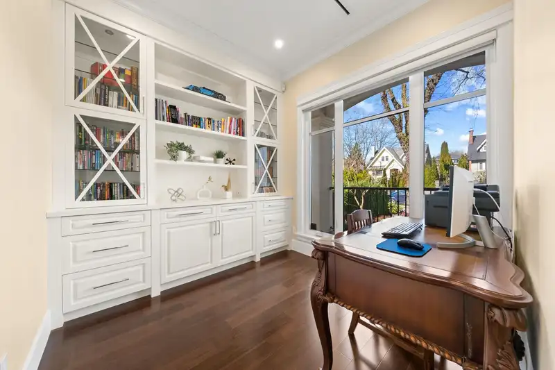 3676 W 28TH AVENUE - photo 4 of 40