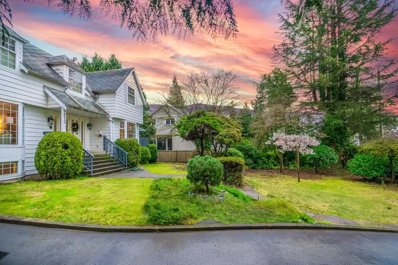 6812 ARBUTUS STREET - photo 2 of 28
