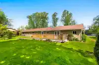 24960 ROBERTSON CRESCENT - thumbnail 3