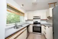1214 CAROLE PLACE - thumbnail 4