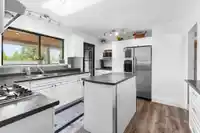 19691 49 AVENUE - thumbnail 8