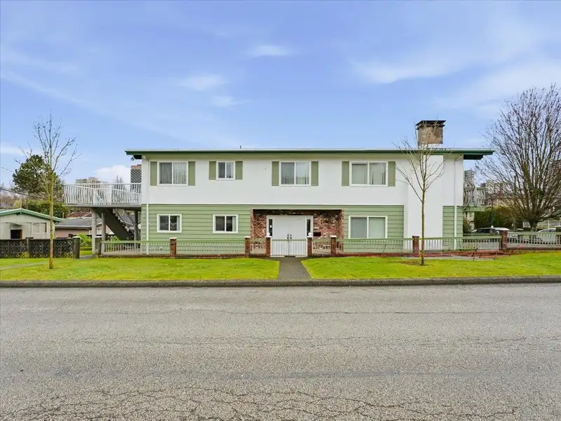 3395 CHURCH STREET - photo 1 of 22