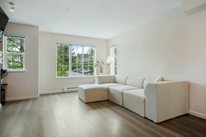 152 20875 80 AVENUE - photo 4 of 29